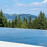 Pid Kryntoyu Krasnik