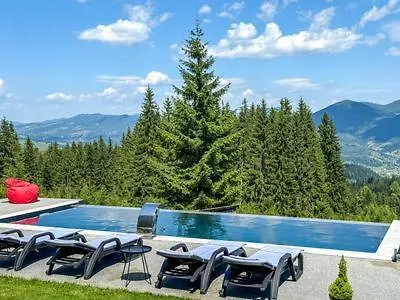 Pid Kryntoyu Апартаменты *