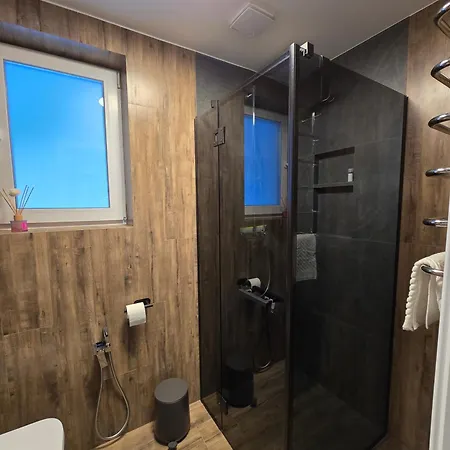 Apartment Pid Kryntoyu Krasnik