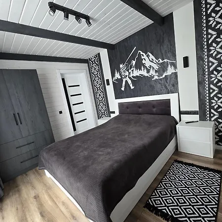 Pid Kryntoyu Apartment *