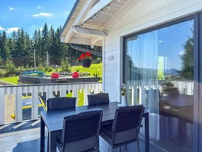 Pid Kryntoyu Apartment *