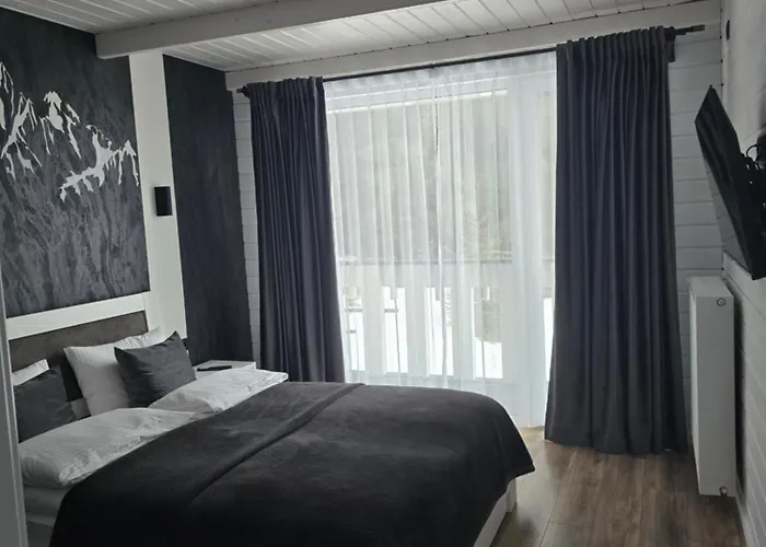 Pid Kryntoyu Apartment