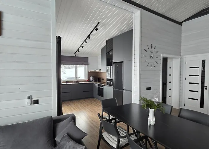 Pid Kryntoyu Apartment